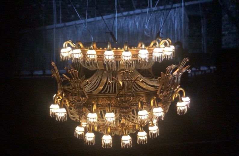 phantom of the opera chandelier phantom of the opera chandelier