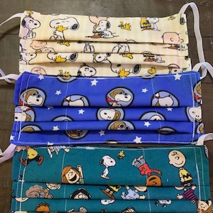 Peanuts Character Charlie Brown Snoopy Red Baron plisowana wielokrotnego użytku maska na twarz dla dzieci, nastolatków i dorosłych. Wiele opcji