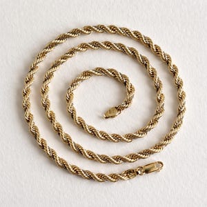 Collar de cuerda trenzada de oro bicolor de 14 quilates con cadena de caja blanca de 19,7 pulgadas imagen 10