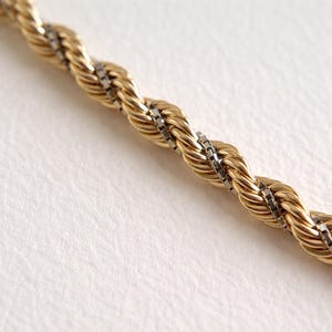 Collar de cuerda trenzada de oro bicolor de 14 quilates con cadena de caja blanca de 19,7 pulgadas imagen 3