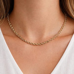 Collar de cuerda trenzada de oro bicolor de 14 quilates con cadena de caja blanca de 19,7 pulgadas imagen 9