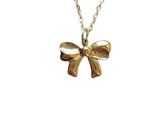 gold dainty bow pendant necklace | y2k grunge lana necklace | hypoallergenic | non-tarnish | gold stainless steel | ribbon necklace coquette