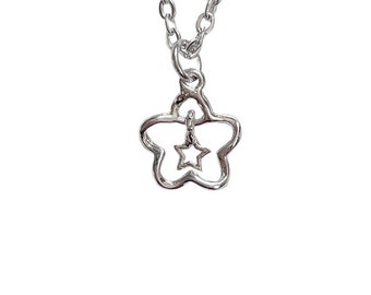 silver dainty star flower pendant necklace | handmade necklace | stainless steel silver star flower necklace | handmade jewelry | celestial