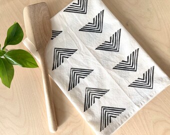 Cotton tea towel Blue cotton hand towel Kitchen decor Gift for her Set of tea towels Scandinavian towels Modern Tie Dye kitchen Towels