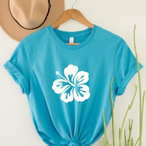 Hibiscus Shirt, Hibiscus Flowers Shirt, Floral Shirt, Flower Shirt, Hawaiian Florals Shirt, Hibiscus T-Shirt Women, Beachy Shirt, Tropical