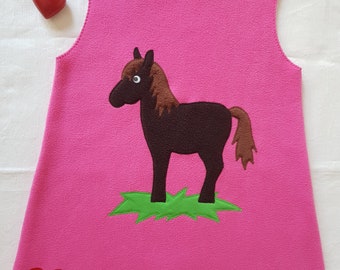Fleece-Kleidchen, Gr. 110/122, braunes Pferd, pink/mehrfarbig