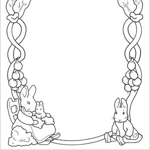 Könnte beinhalten: Schwarz-weiße Linienkunst-Bordüre mit einer Hasenfamilie und einem sitzenden Hasen. Die Bordüre hat ein Blumen- und Ranken-Design mit zwiebelförmigen Formen und Blättern. Der Rahmen ist perfekt für Oster- oder Frühlingsbastelarbeiten.