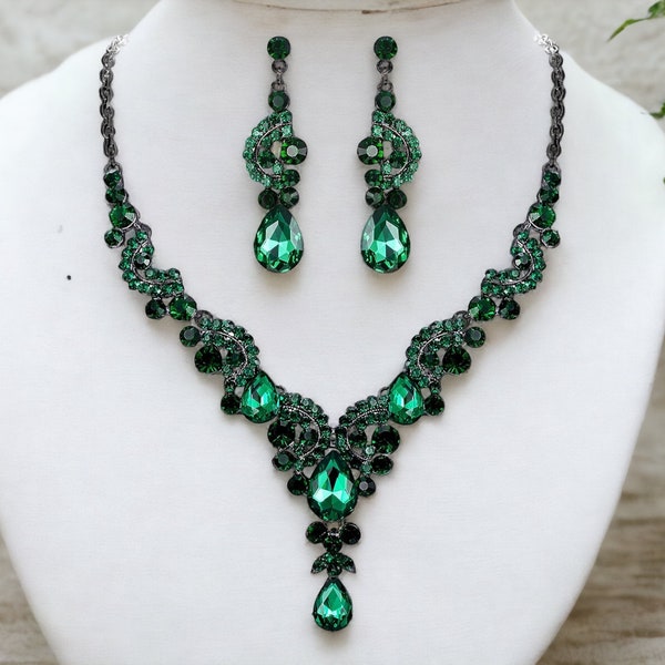 Green Earrings Necklace Set Emerald Green Rhinestone Crystal Drop Earrings Prom Jewelry Set Statement Wedding Bridal Jewelry Bracelet Set