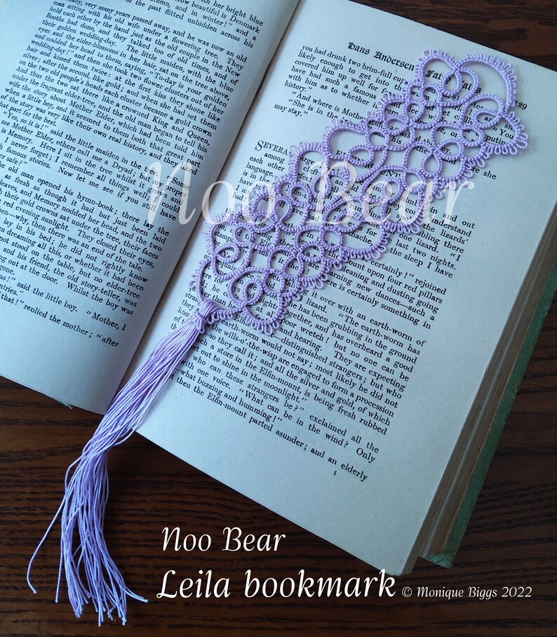 Tatting pattern by Noo Bear. PDF digital download, PDF pattern, Leila Bookmark image 1