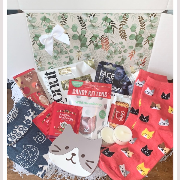 Cat Lover Hamper | Cat Themed Gift Box | Cat Hamper | Cat Mum Gift Box | Cat Gifts