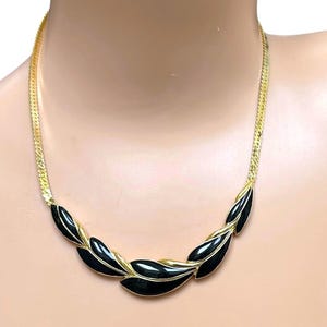 Signed TRIFARI Vintage Necklace - Gold Plated with Black Enamel Centrepiece - 16 Inches / 40.5 cm