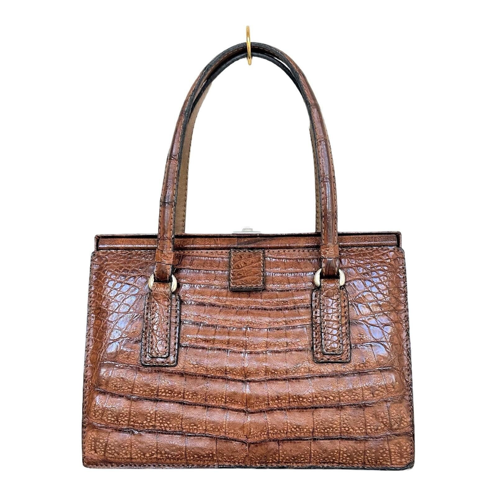 Elegant Vintage JAGUAR Leather Top Handle Bag - Alligator/croc