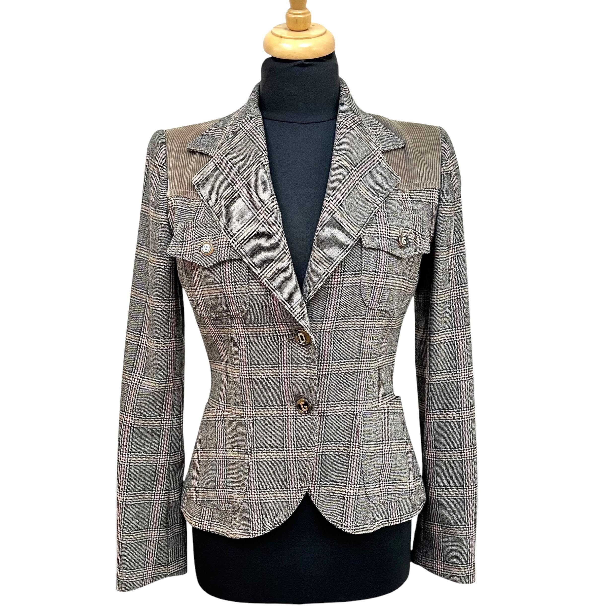 ジャケット・アウター DOLCE&GABBANA wool tailored jacket Dolce & Gabbana Wool Blend Tailored Jacket With Monogram Buttons