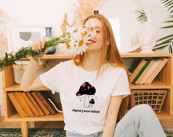 Chemise champignon, cadeaux pour elle, chemise nature, chemise végétale, chemise végétale vintage, chemise botanique, chemise hippie, tee-shirt vintage, tee champignon