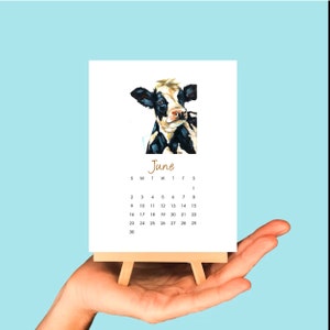 Farmhouse Office Desk Calendar 2026, Rustic Cow Desktop Calendar, Cute Farm Animal Desk Calendar For Cow Lovers, Mini Cow Desktop Calendar