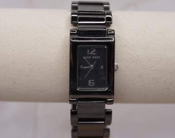 Vintage Nine West Silver Classic Watch - Etsy display picture 1