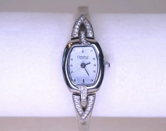 80s Vintage Bulova Diamond Petite Silver Tone Dress Watch