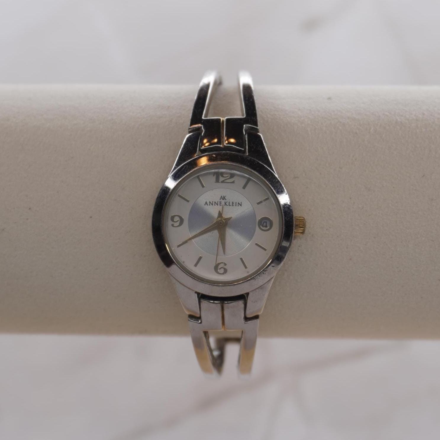 Anne Klein AK Women