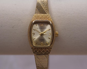 Vintage 10K RGP Elgin Art Deco Style Classic Womens Womans Gold