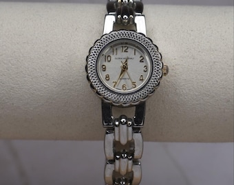 Polished Scallop Gloria Vanderbilt Sterling Silver Vintage Watch