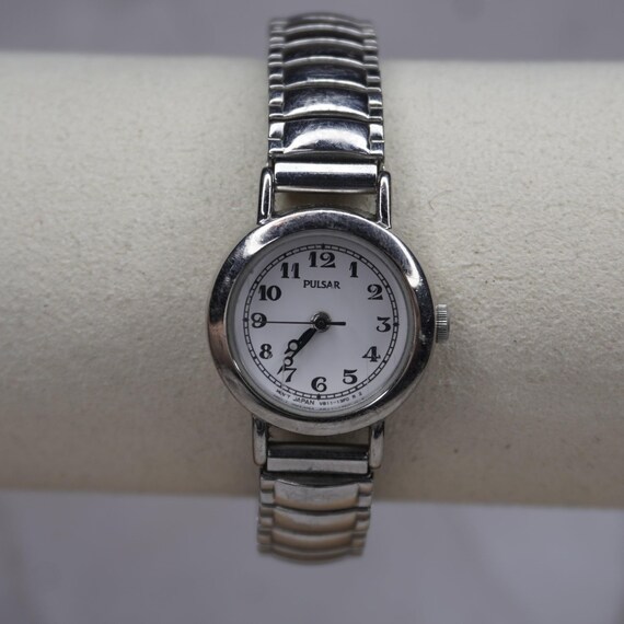 Vintage Pulsar by Seiko Sterling Silver Dainty Expansion  display picture 2