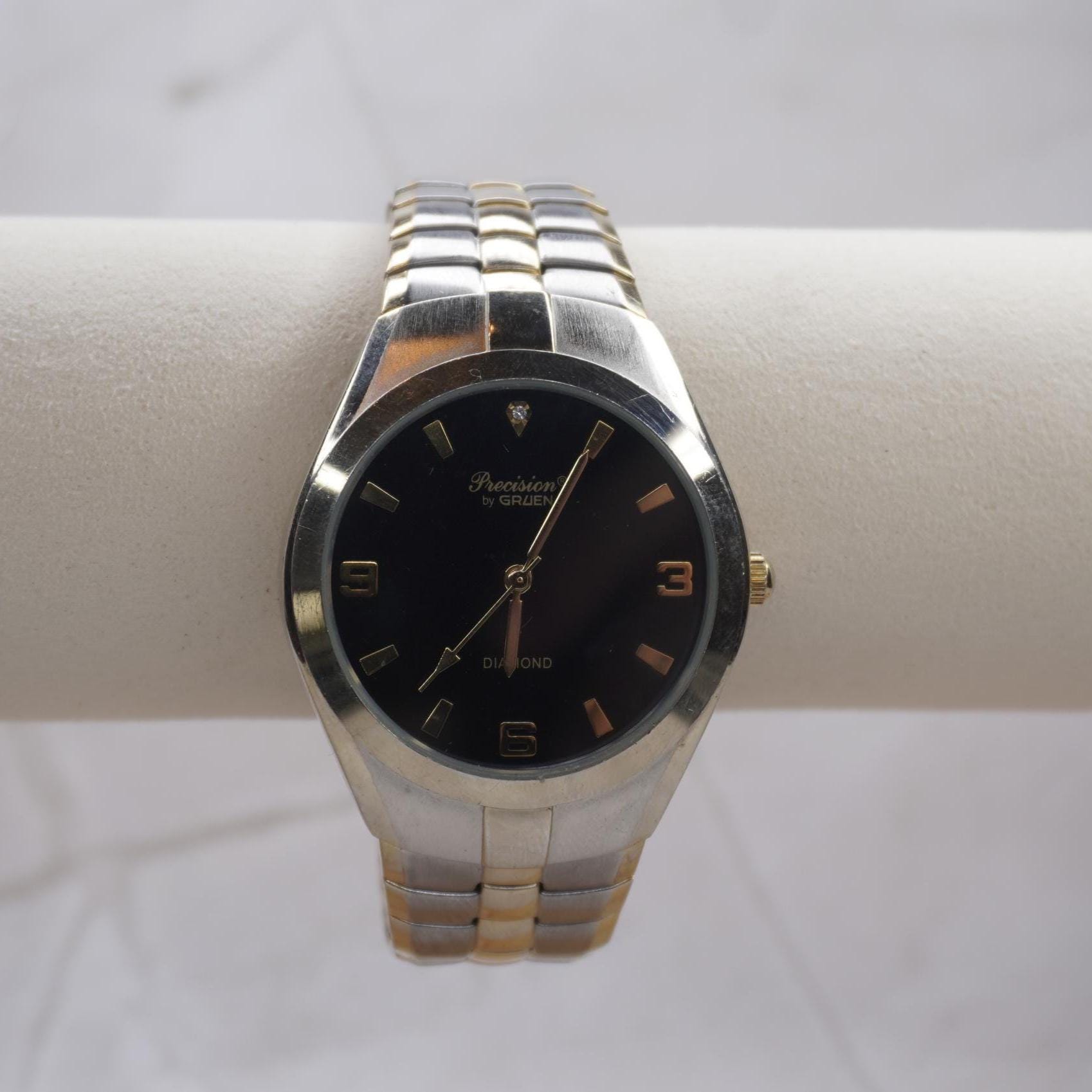 Vintage Gruen Precision Diamond Watch – Two-tone Expansion  display picture 2