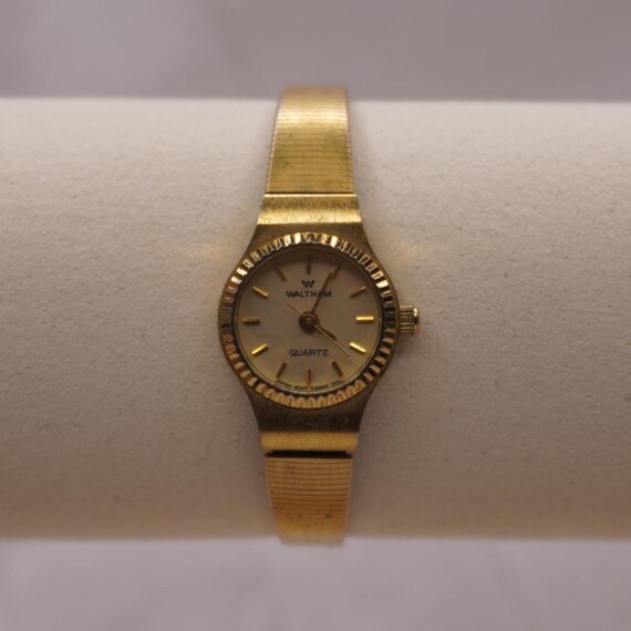 Textured Gold Quartz Women’s Watch s-l400.jpg main image 3