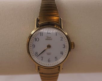 Working Vintage Q Timex Womens Watch Digital  Gold Tone New Battery 19mm Fit 6.5 Working Vintage Q Timex Womens Watch Digital Gold Tone New  main image 3
