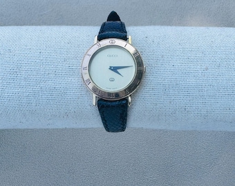 Designer Gucci Black Leather and Gold Roman Numeral