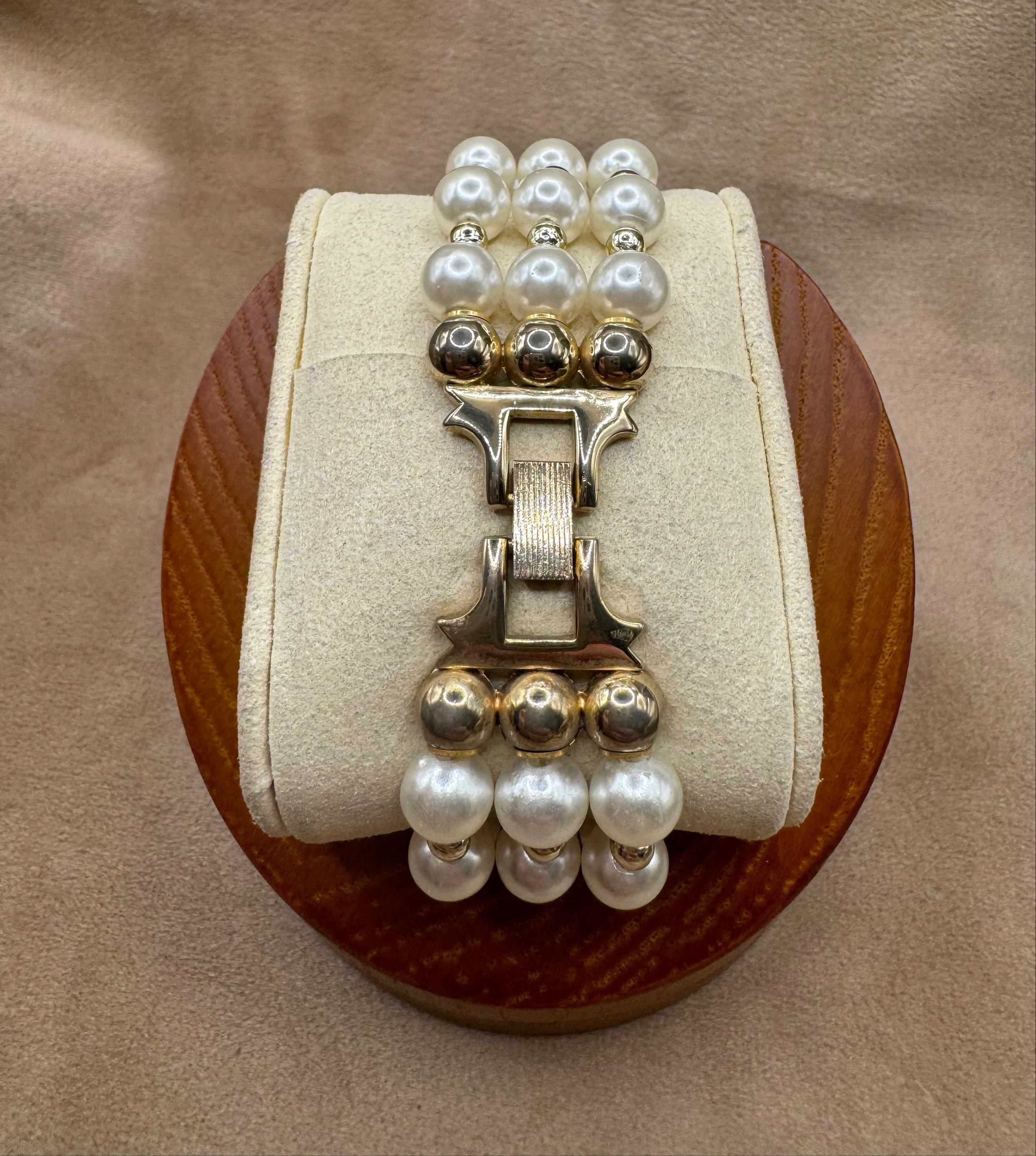Vanity Fair Faux Pearl Bracelet Working Watch Vanity Fair Watch - Etsy main image 2