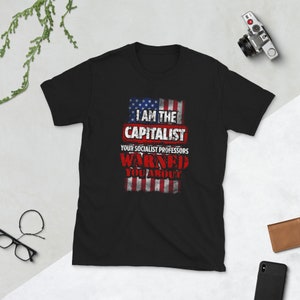 資本主義Tシャツのための米国旗反社会主義引用