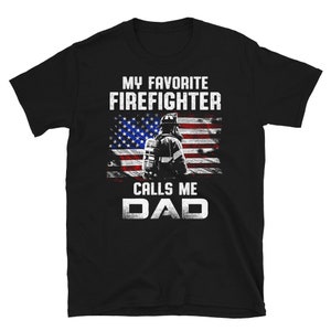 Dad Firefighter US Flag  T-Shirt