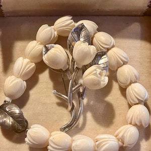 Gorgeous Mings Honolulu Carved Antique Bracelet Only Pikake