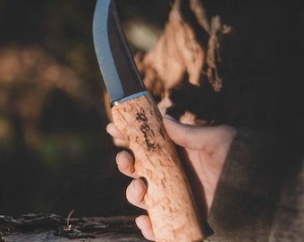 Roselli R100 Hunting Knife: Carbon Steel, Curly Birch Handle, Finnish Bushcraft Tool