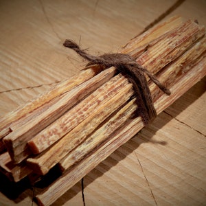 10x Tinder Sticks / Maya Sticks / Kienspan for campfires and bushcraft adventures / Middle Ages and Vikings image 1