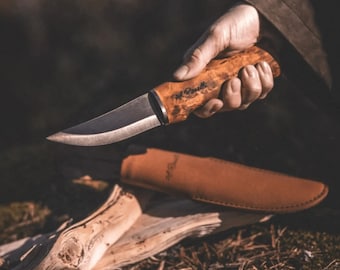 Roselli RW200 UHC Hunting Knife: 64 HRC Steel, Curly Birch Handle, Leather Sheath