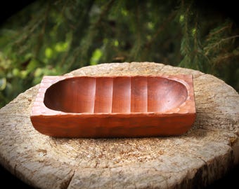 hand-carved wooden bowl "Tyr 1"