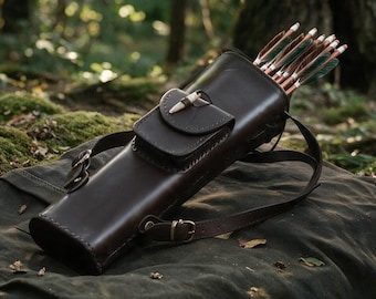 Handmade Leather Quiver | Elliptical Back Holder, Antler Toggle Pouch (18 Arrows)
