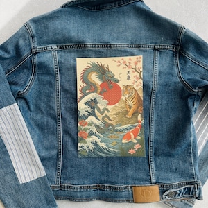 Tiger Dragon Koi Fisch Aufnäher – Japanische Kunst mit Wellen, Kirschblüten & Sonne – spiritueller Jeansjacke Aufnäher