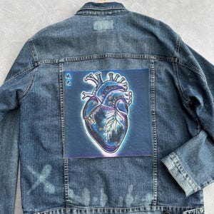 Grote opstrijkpatch anatomisch hart voor jassen Pop-art-stijl print patches canvas Afmeting: 29 cm x 29 cm / 11,5 x 11,5 inch