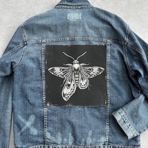 Bügelbild Mystische Motte, Baumwollcanvas, 30 mm