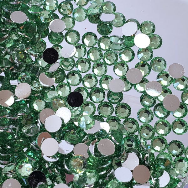 Fairy Green - Silverback Non-Hot Fix Resin Rhinestones - Flat back Embellishments, Bling, Crafts & Nail Art 3mm, 4mm, 5mm