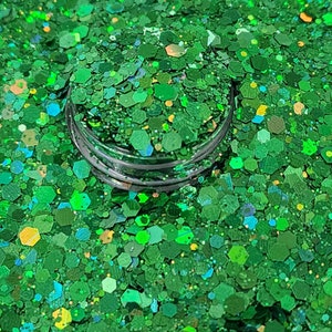 SHIRLEY Shamrock Green Chunky Glitter Mix, 2 oz Shaker, Polyester Glitter, Glitter for Tumblers, Resin Art, Nail Art, Crafts & More