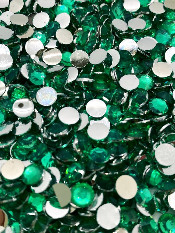 Emerald Silverback Non-hot Fix Resin Rhinestones Flat Back Embellishments,  Bling, Crafts & Nail Art 3mm, 4mm, 5mm -  Canada