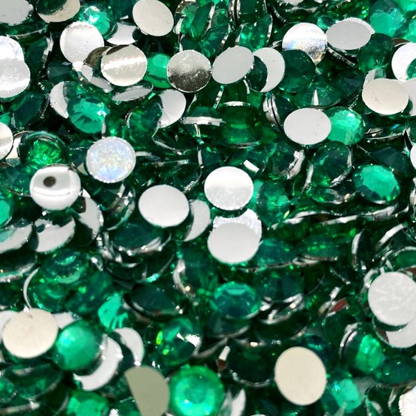 Emerald Silverback Non-Hot Fix Resin Rhinestones - Flat back  - Embellishments, Bling, Crafts & Nail Art 3mm, 4mm, 5mm