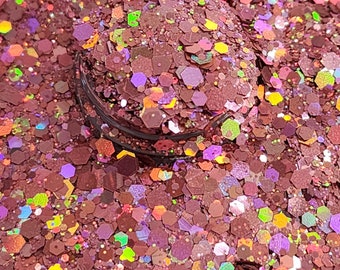 DARIA Cerise Pink Chunky Glitter Mix, 2 Oz Shaker, Polyester Glitter,  Glitter for Tumblers, Resin Art, Nail Art, Crafts & More 
