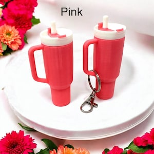 Tumbler cup chapstick holder keychain