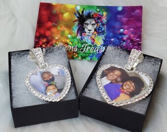 Personalisierte / Bild-Halsketten in verschiedenen Formen und Farben erhältlich