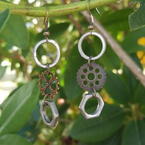 Steampunk Gear Dangle Earrings