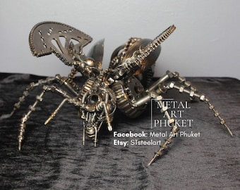 Handcrafted Metal Queen Bee Figure, Industrial Welded Machinery Bug Art, Upcycled Steampunk Honey Bee Ornament